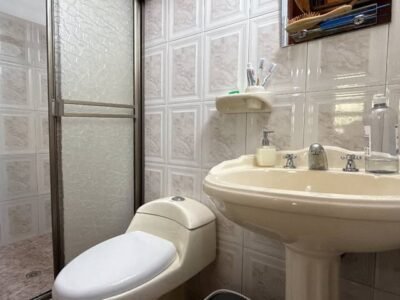 Casa tipo cabaña en venta al norte de Tunja | Lote amplio y ambiente campestre