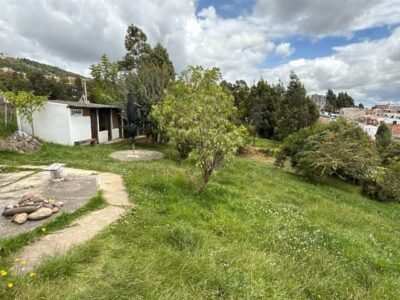 Casa tipo cabaña en venta al norte de Tunja | Lote amplio y ambiente campestre