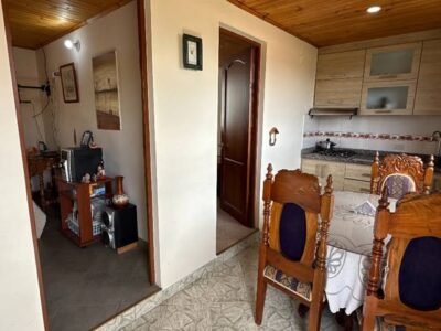 Casa tipo cabaña en venta al norte de Tunja | Lote amplio y ambiente campestre