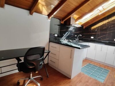 Casa amplia con terraza y garaje electrónico en Remansos de Santa Inés